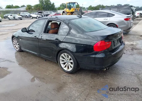 2011 BMW 328I из США, поврежденный, VIN WBAPH7C58BE673886
